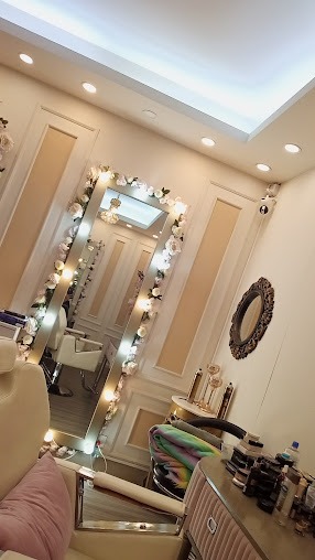 Salon Interior